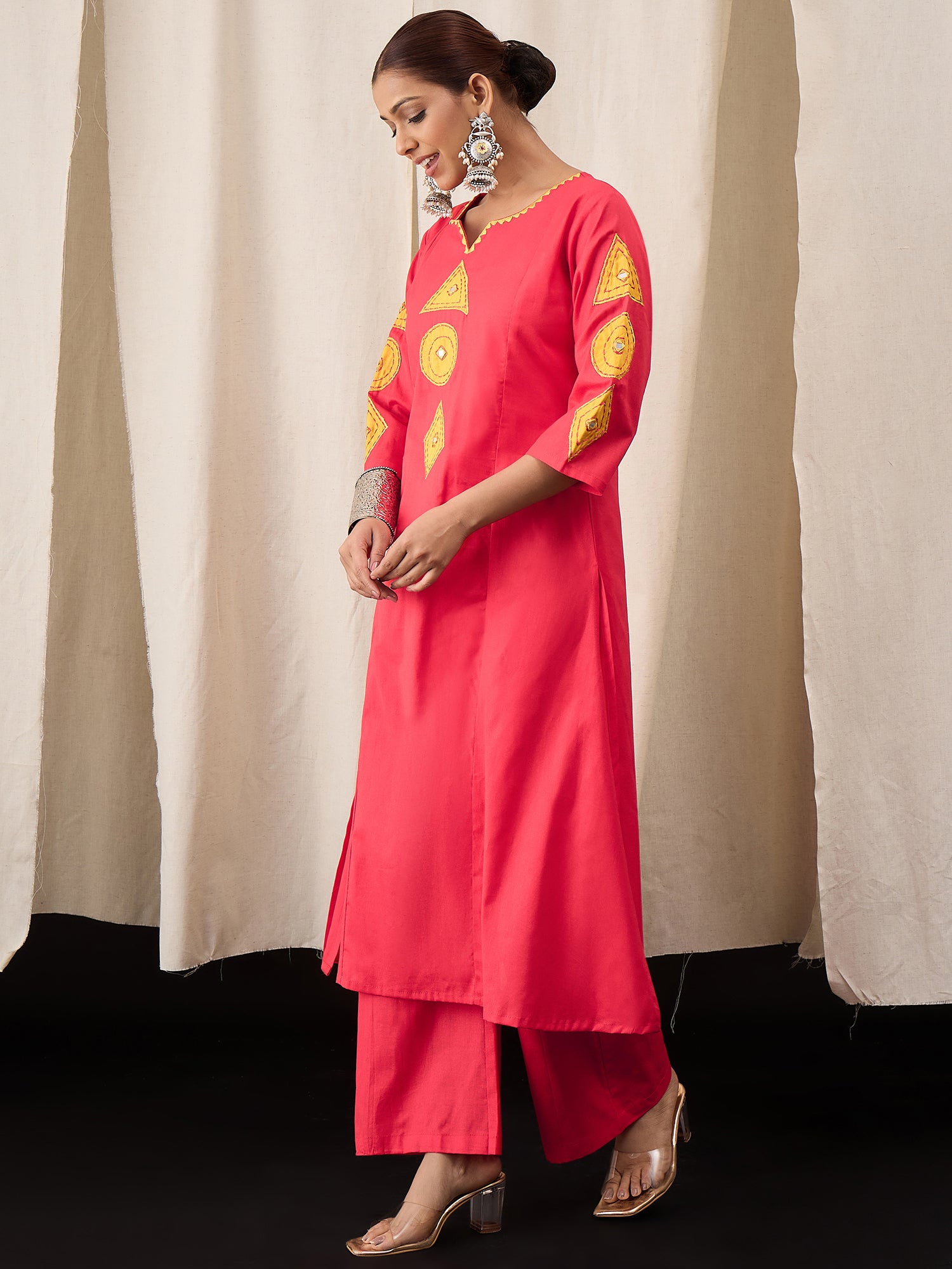Vibrant Red Cotton Flex Kurta Set with Eye-Catching Patch Work