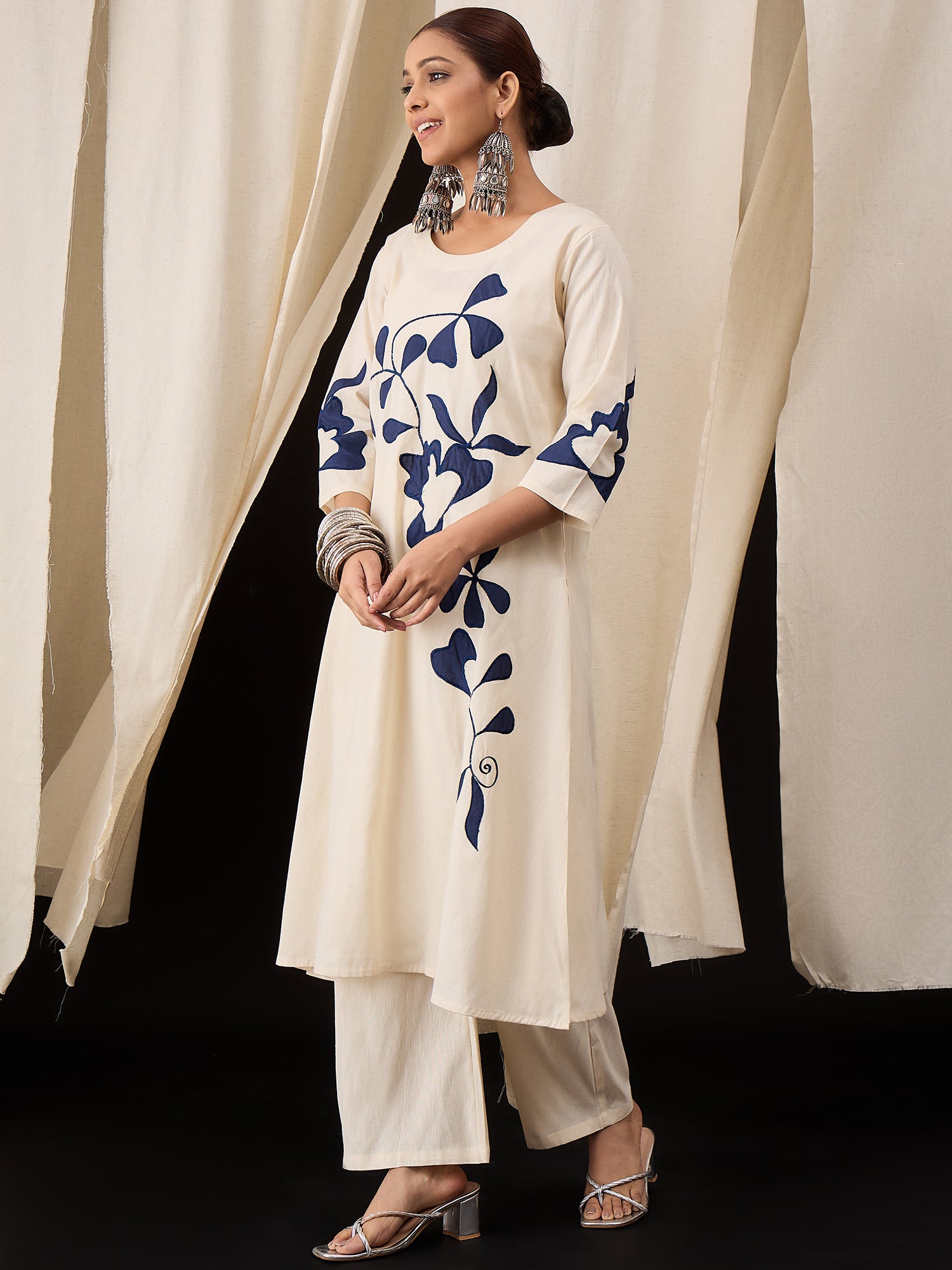 Pure Cotton Flex Patch Work Kurta Set – Elegant Cream