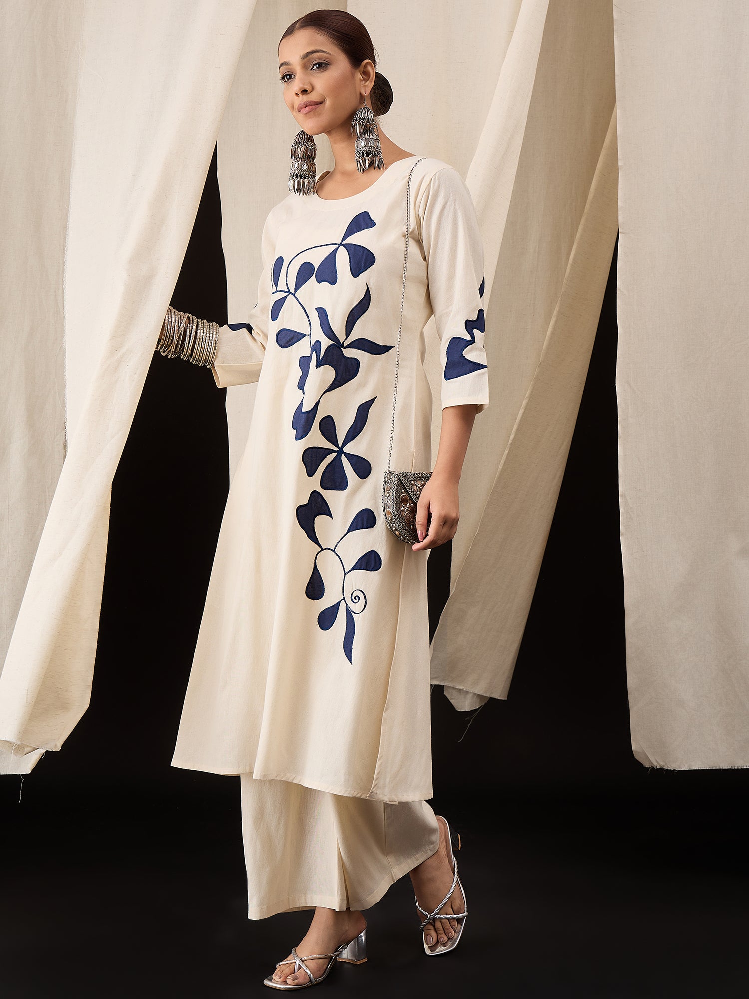 Pure Cotton Flex Patch Work Kurta Set – Elegant Cream
