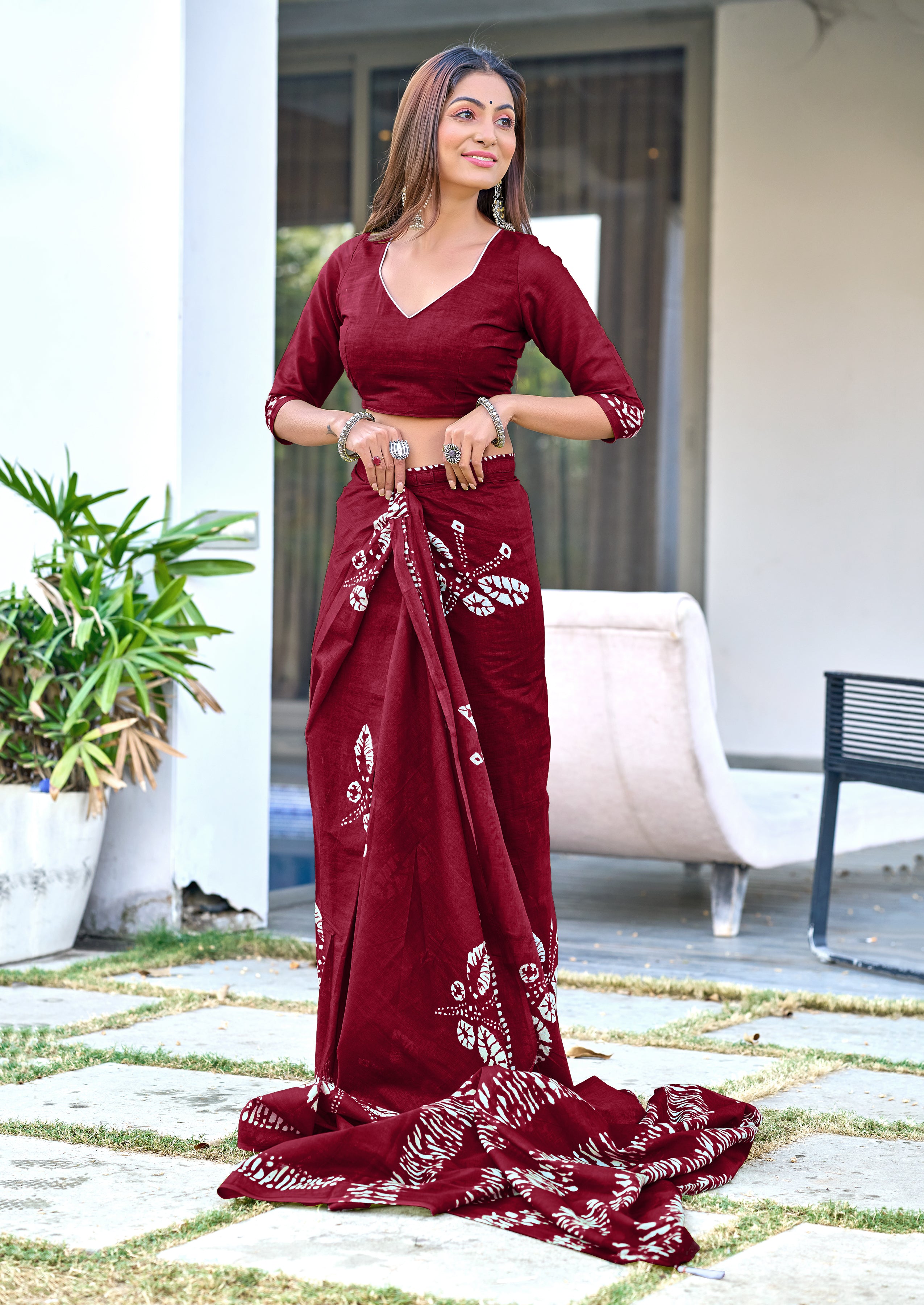 BRINDARADYTOWEARSAREES_2.jpg