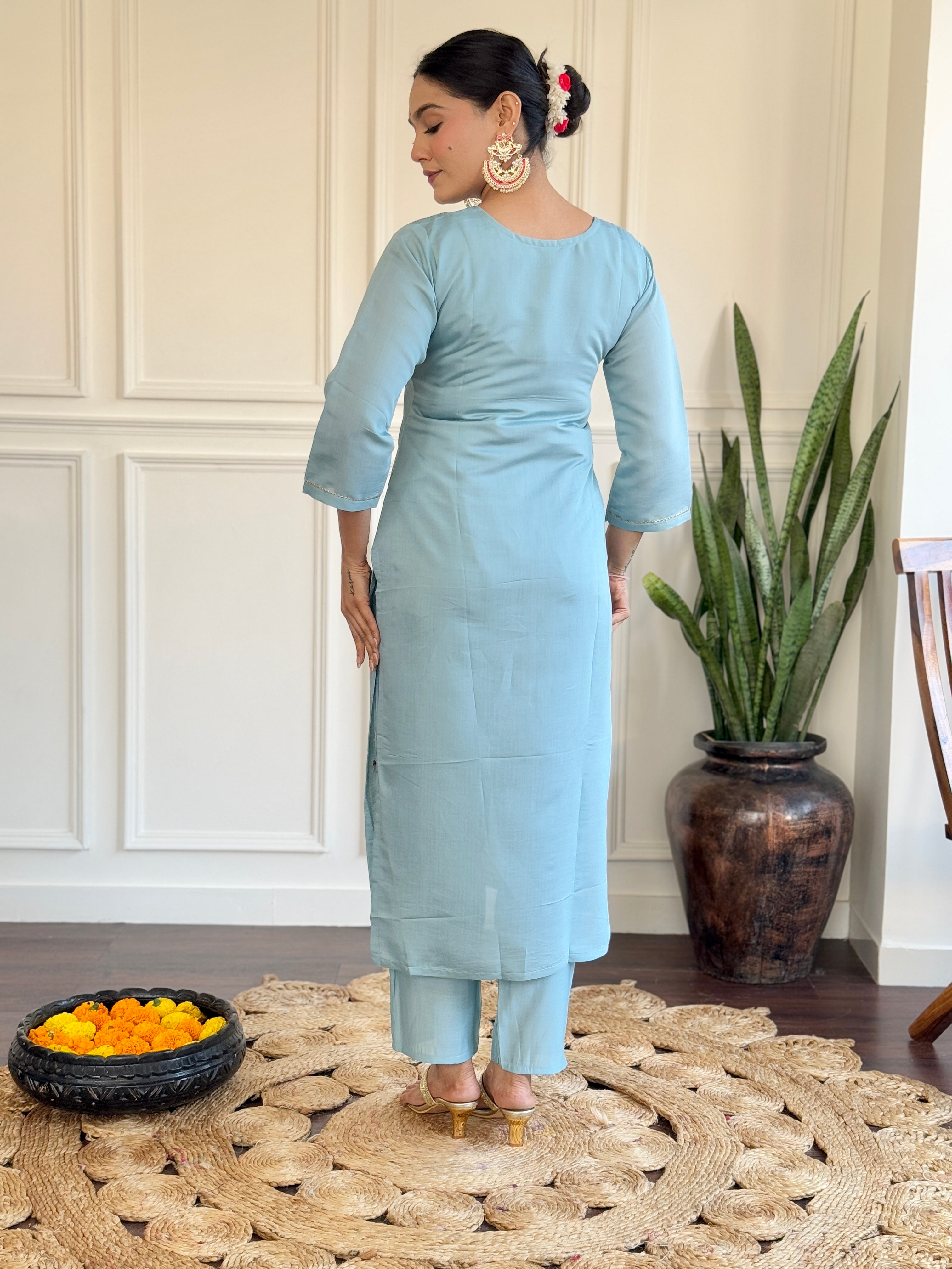 Sky Blue Viscose Chanderi Embroidered Kurta Set with Jacquard Butti Dupatta