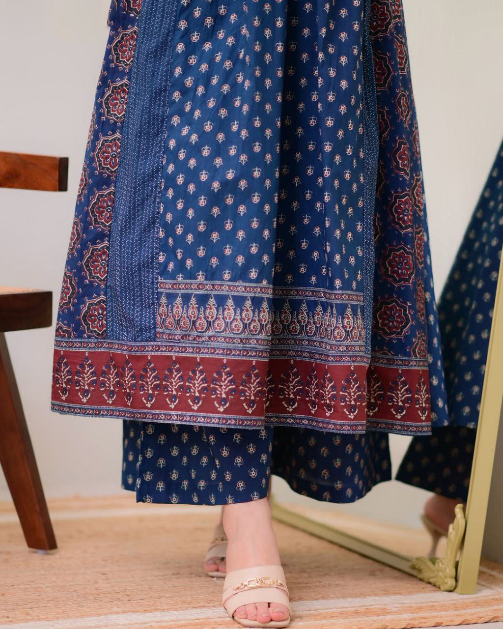 Elegant Blue Mal Cotton Kurti Set with Handwork Neck