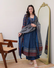 Elegant Blue Mal Cotton Kurti Set with Handwork Neck