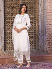 White Embroidered Viscose Chanderi Kurti Set with Organza Dupatta