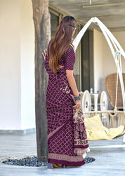 Victoria-FZ Pure Mul Cotton Bandhani Print Saree in Magenta with Fancy Zalar