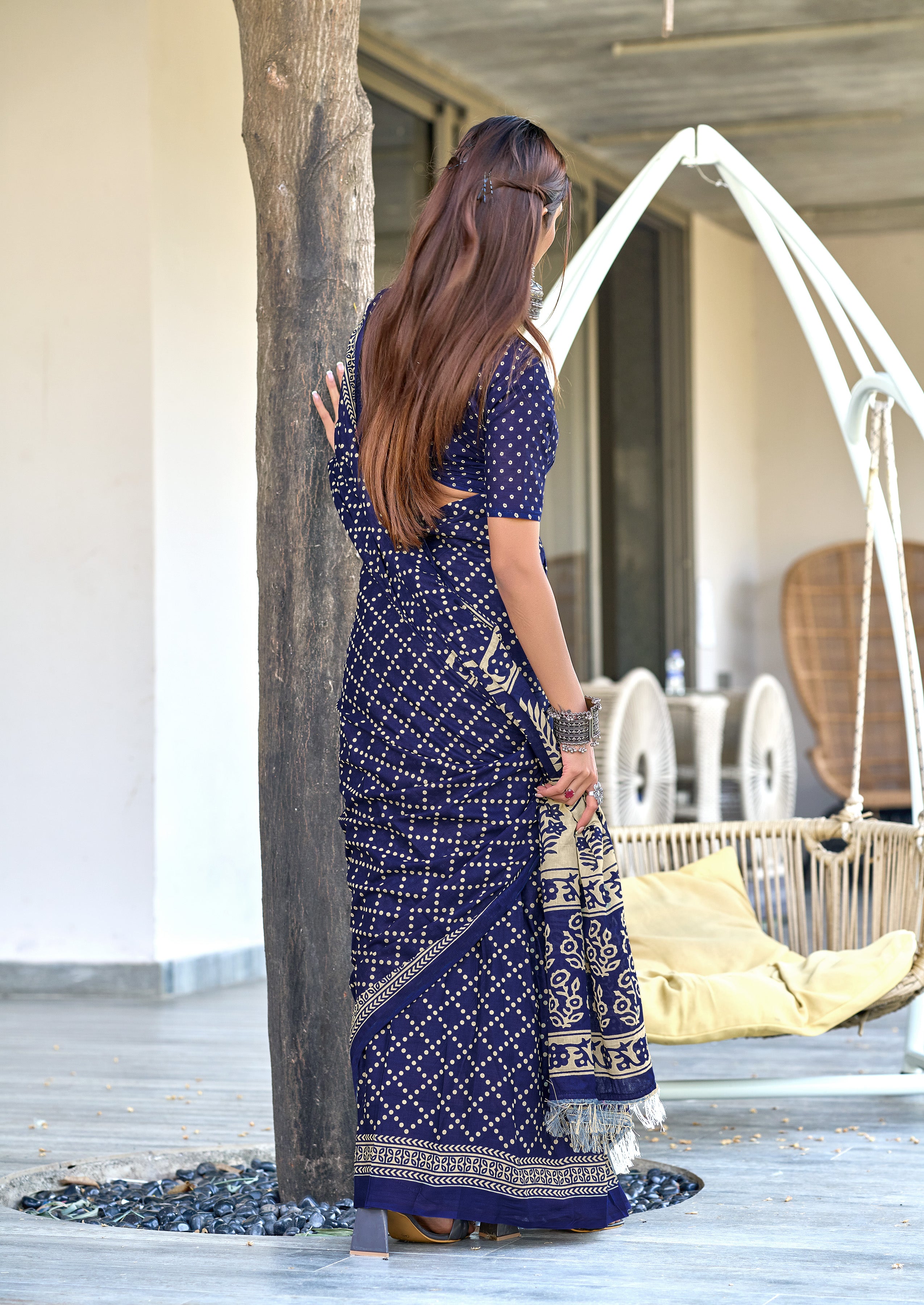 VICTORIYAREGULARSAREES_2.jpg