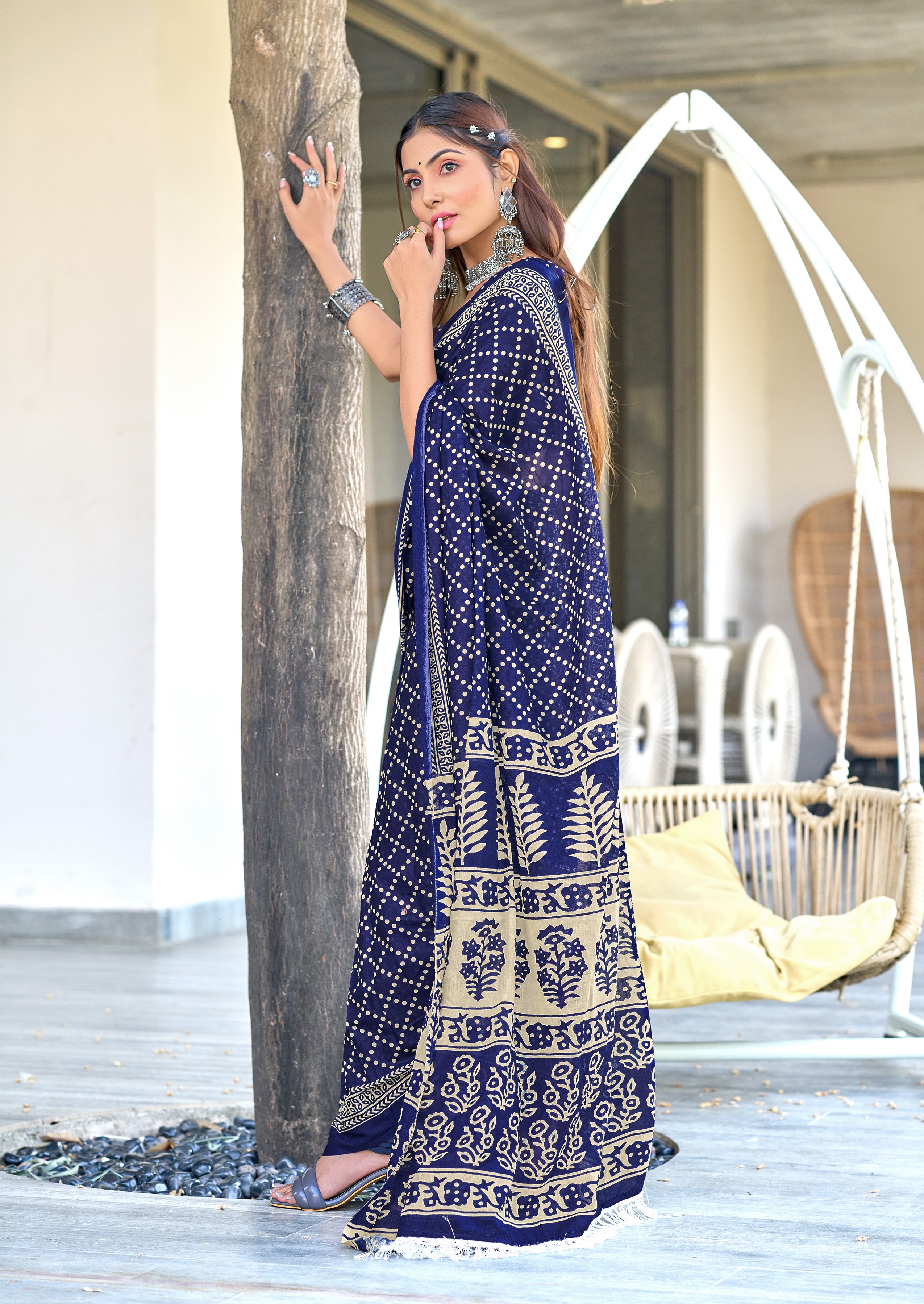 Victoria-FZ Pure Mul Cotton Bandhani Print Saree in Royal Blue with Fancy Zalar