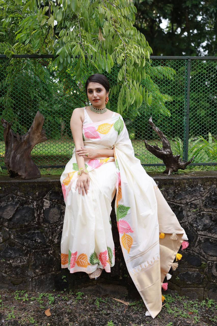 Pure White & Golden Zari Banarasi Silk Saree with Jacquard Border